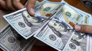 خبير اقتصادي: تذبذب سعر الدولار...
