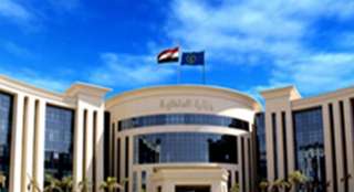 تحرير (396) مخالفة للمحلات التى...
