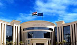 تحرير (404) مخالفة للمحلات التى...