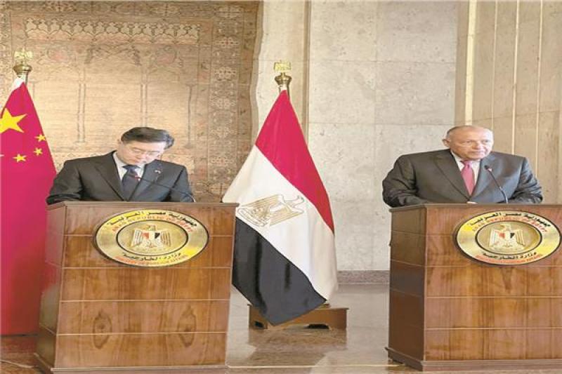 سامح شكرى وزير الخارجية خلال مؤتمر صحفي مع نظيره الصيني