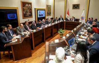 وزير الصحة يوجه بتكثيف أعمال...
