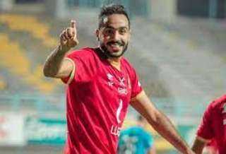 كهربا يقود هجوم الأهلي أمام...