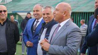 كامل الوزير يُحفز لاعبي السكة...