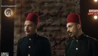 بالفيديو.. السيسي يشاهد مسرحية ”قد...