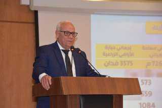 محافظ بورسعيد يستعرض مستجدات الأعمال...