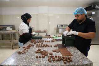 شباب جهاز تنمية المشروعات يساهمون...