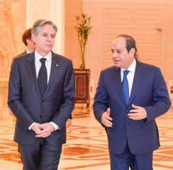الرئيس السيسي يؤكد أهمية علاقات...
