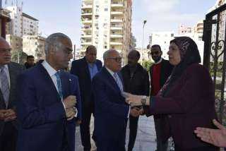محافظ بورسعيد يشارك في اجتماع...