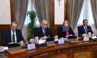 وزير الإسكان يستعرض التيسيرات التي...