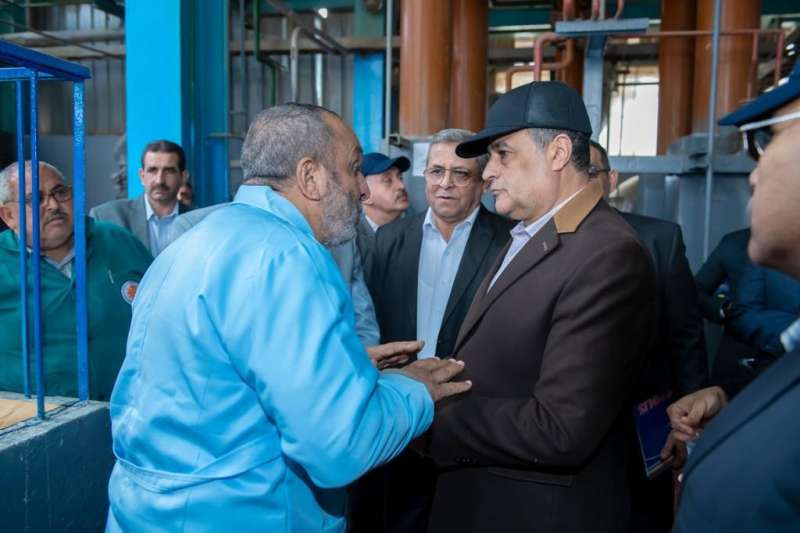 وزير الإنتاج الحربي: تأهيل وتدريب العاملين بالشركات على أحدث النظم التكنولوجية