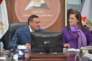 برئاسة وزيرى التخطيط والتنمية المحلية...