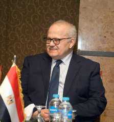 جامعة القاهرة تتصدر الجامعات المصرية...