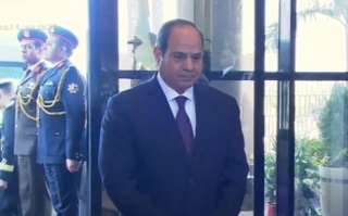 شاهد.. الرئيس السيسي يتفقد المرحلة...