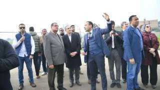 وزير التنمية المحلية يتفقد تطوير...