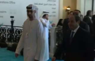 الرئيس السيسى يصل مقر فعاليات...