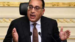 رئيس الوزراء يلتقي وفدًا من...