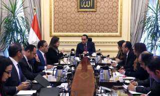 رئيس الوزراء يتابع مع وزيرة...