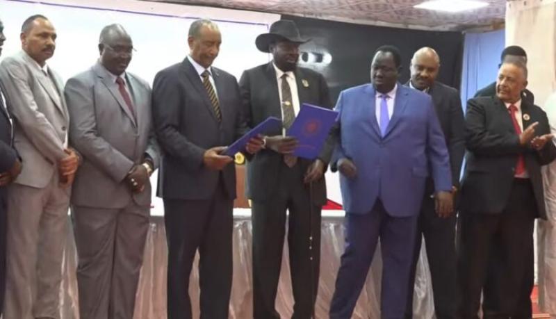 البرهان من جنوب السودان: ملتزمون بتطبيق اتفاق للسلام