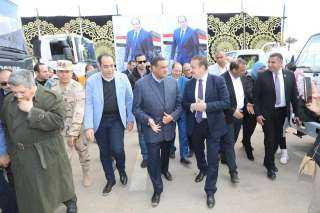 وزير التنمية المحلية ومحافظ المنوفية...