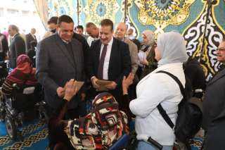 وزير التنمية المحلية و محافظ...