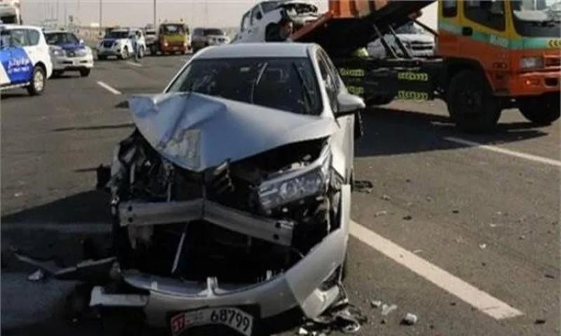 إصابة 5 أشخاص بينهم أطفال إثر وقوع حادث تصادم بالمنيا