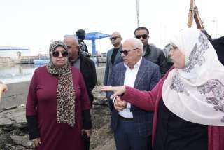 محافظ بورسعيد يتفقد أعمال تطوير...