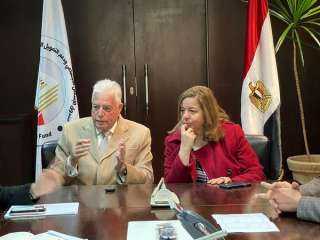 محافظ جنوب سيناء ورئيس ”...