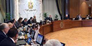 رئيس الوزراء يترأس اجتماع الحكومة...