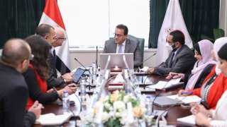 وزير الصحة يبحث مع “روش...