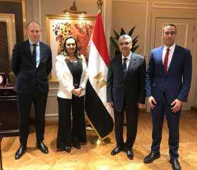 وزير الكهرباء يستقبل شريك مؤسس...