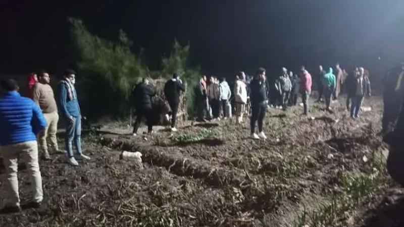 سقوط طفلين داخل ترعة