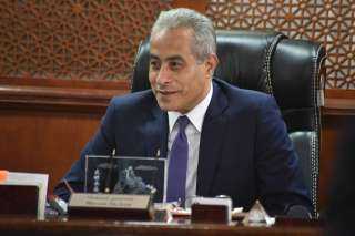القوى العاملة :اليوم.. فتح باب...