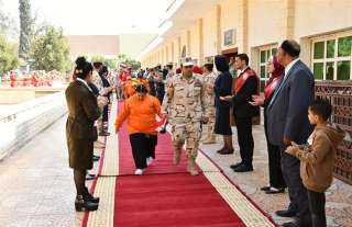 القوات المسلحة تنظم زيارة لأبطال...