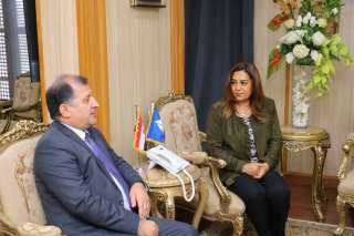 محافظ دمياط تستقبل سفير جمهورية...