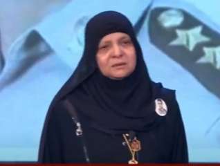 بالفيديو.. أم الشهيد لـ” السيسي”:...