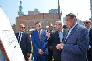 وزير التنمية المحلية ومحافظ بنى...