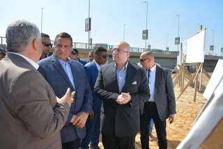وزير التنمية المحلية والمحافظ يتفقدان...
