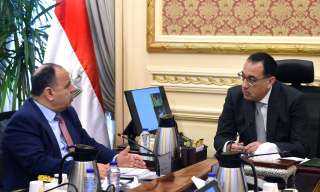 رئيس الوزراء يستعرض الملامح الرئيسية...
