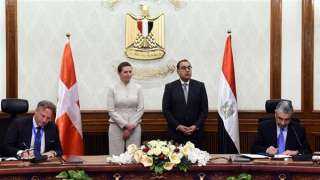 رئيسا وزراء مصر والدنمارك يشهدان...