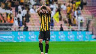 اتحاد جدة يتأهل لنصف نهائي...