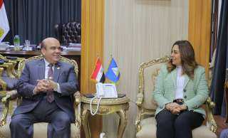 محافظ دمياط تستقبل مساعدى وزير...
