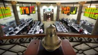 مؤشر البورصة المصرية يهبط 10.6%...