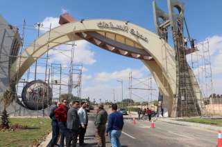 رئيس جهاز مدينة السادات يقوم...