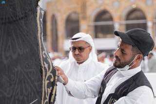 الكعبة تستعد لاستقبال شهر رمضان