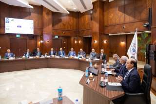 مصر تطلق المرحلة الجديدة من...