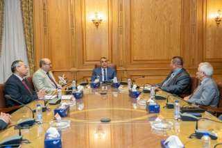 وزير الإنتاج الحربى يستقبل وفد...