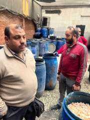 صحة القليوبية تضبط ٢طن مخللات...