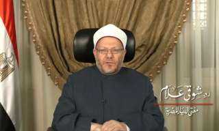 مفتي الجمهورية: موائد الرحمن اختراع...