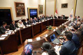 وزير الصحة يتابع تنفيذ التوجيهات...