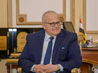 الخشت يعلن حصول كلية العلاج...